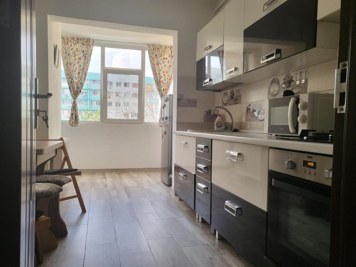 Apartament Cu 3 Camere Chiar In Inima Capitalei Βουκουρέστι Εξωτερικό φωτογραφία