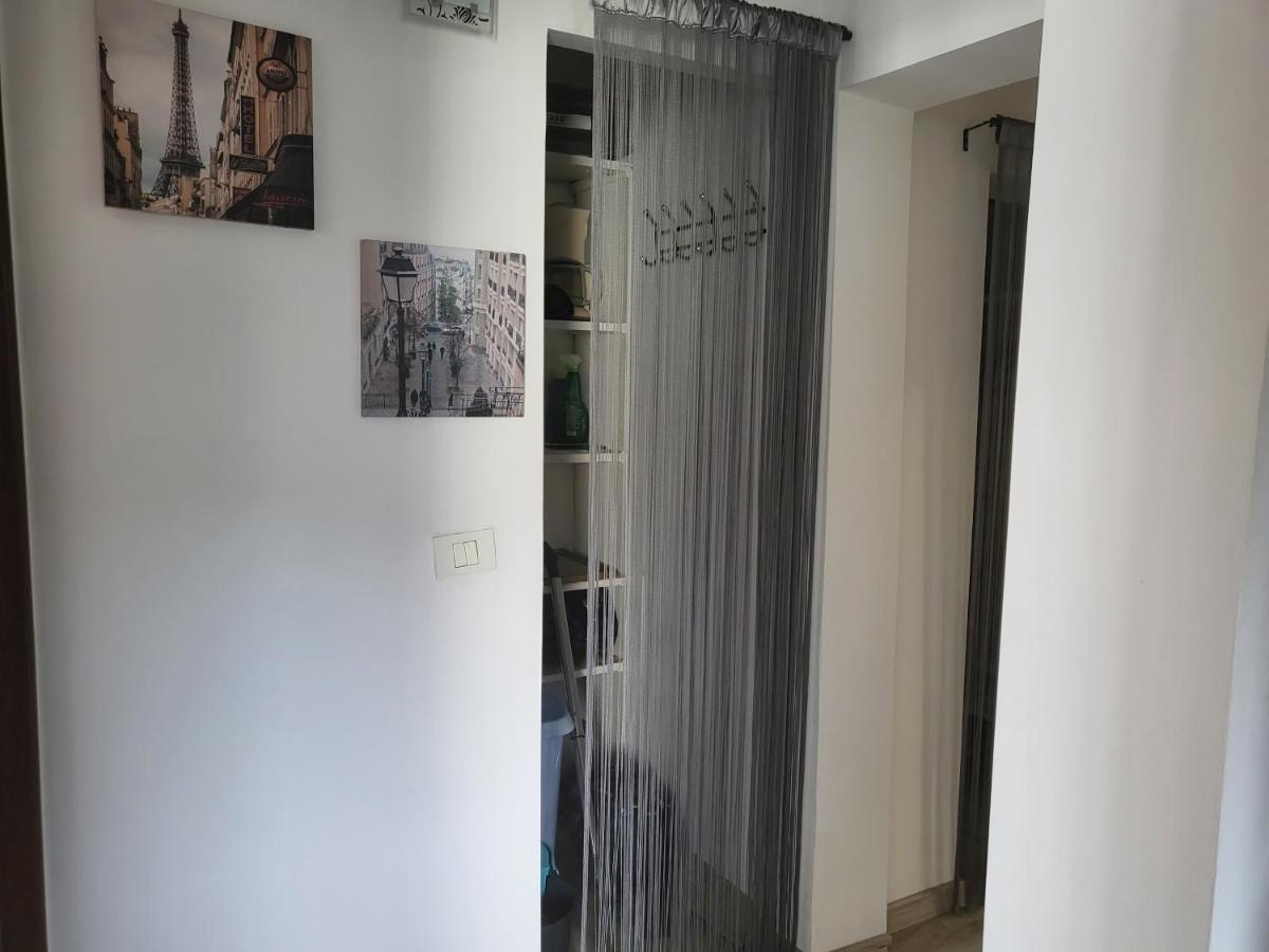 Apartament Cu 3 Camere Chiar In Inima Capitalei Βουκουρέστι Εξωτερικό φωτογραφία